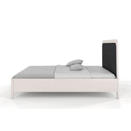 Tapicerowane łóżko drewniane bukowe Visby MODENA z wysokim zagłówkiem / 140x200 cm, kolor biały, zagłówek Casablanca 2316