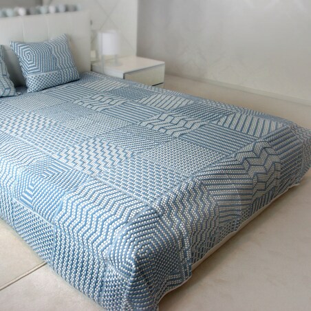 Poszewka na poduszkę 40x40 beżowa w biały wzór