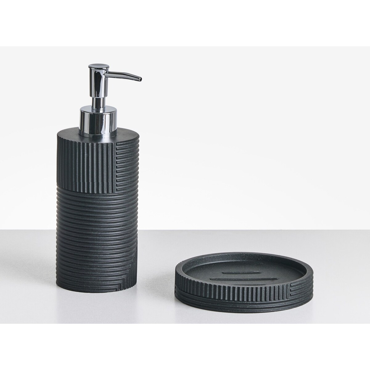 Zestaw akcesoriów łazienkowych 5 elementów SEPAHUA Czarny