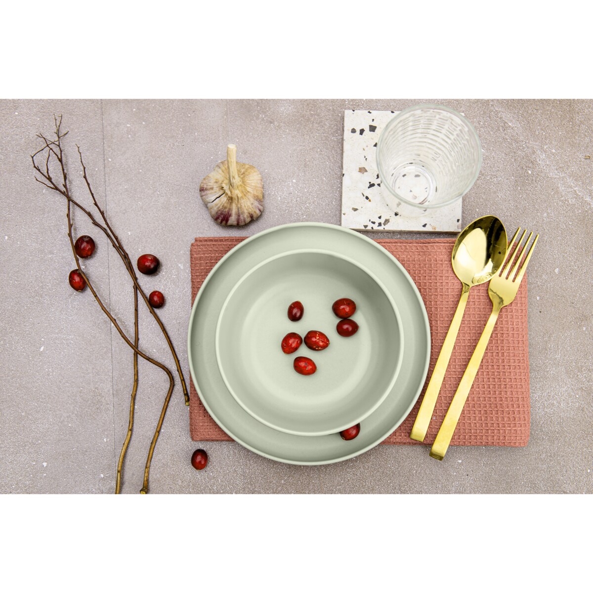 KONSIMO VICTO Nowoczesny zestaw obiadowy dla 6 osób w kolorze beżowym/zielonym/szarym (18 elementów)