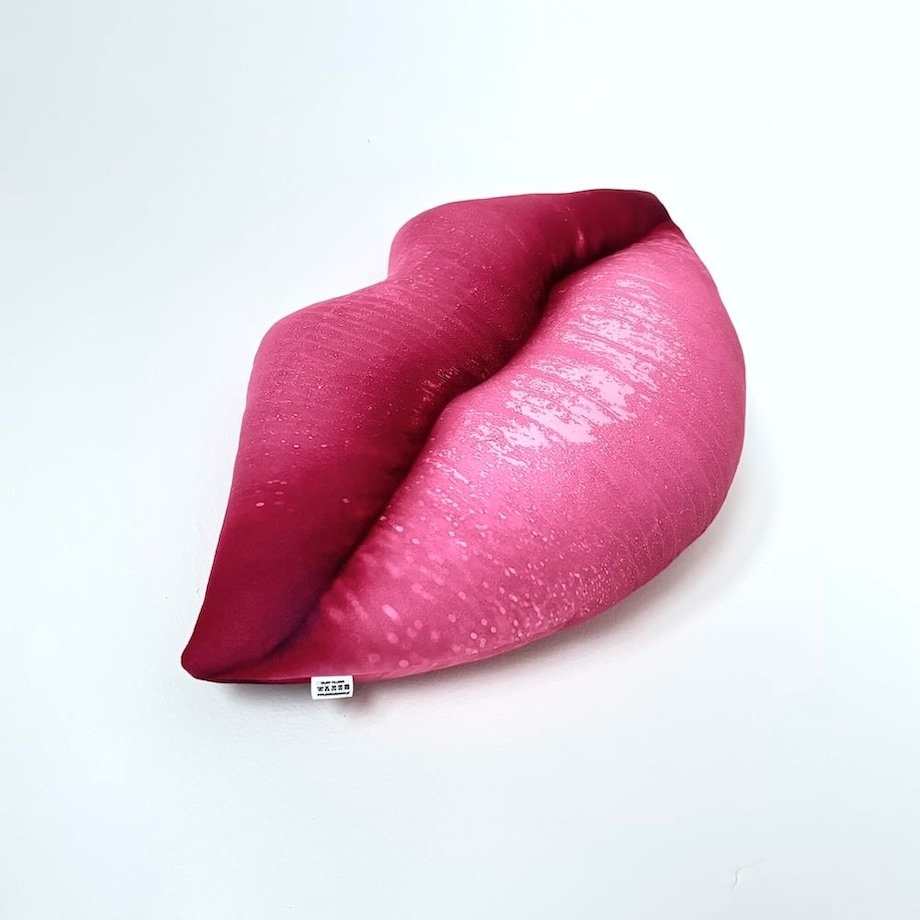 Poduszka duże Usta różowe