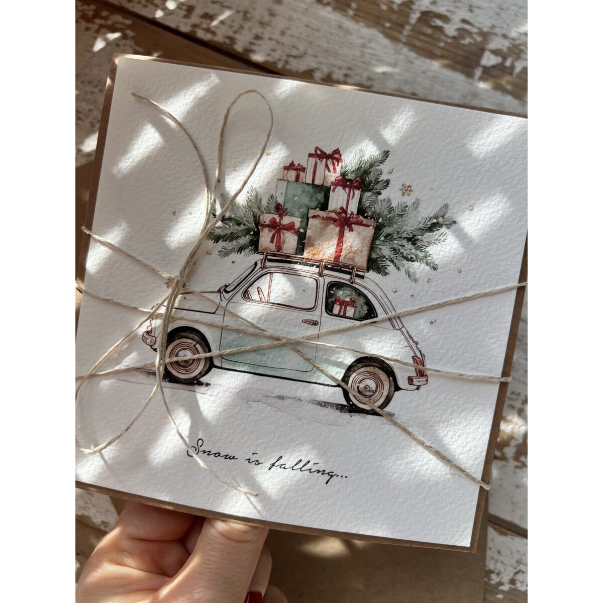 Kartka świąteczna ręcznie robiona na Boże Narodzenie - Mikołaj - na życzenia świąteczne od serca - snow is falling