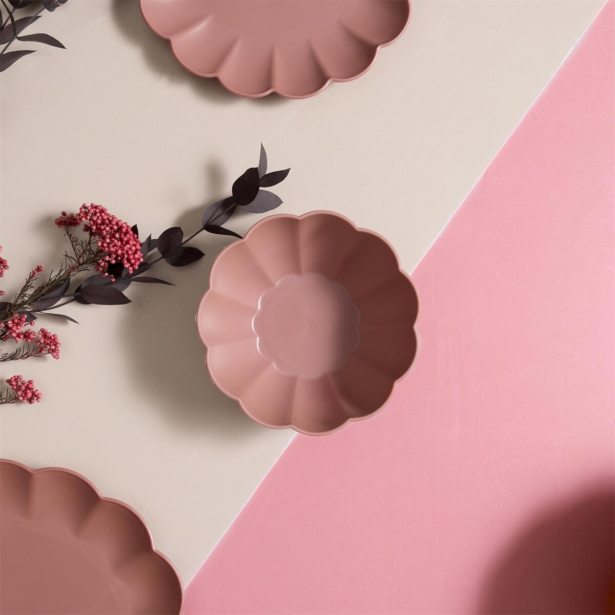 MISKA Iris o średnicy 14,5 cm różowa Z TWORZYWA PP