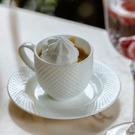 VILLA ITALIA Filiżanka do espresso porcelanowa 100 ml ze spodkiem BARI WHITE