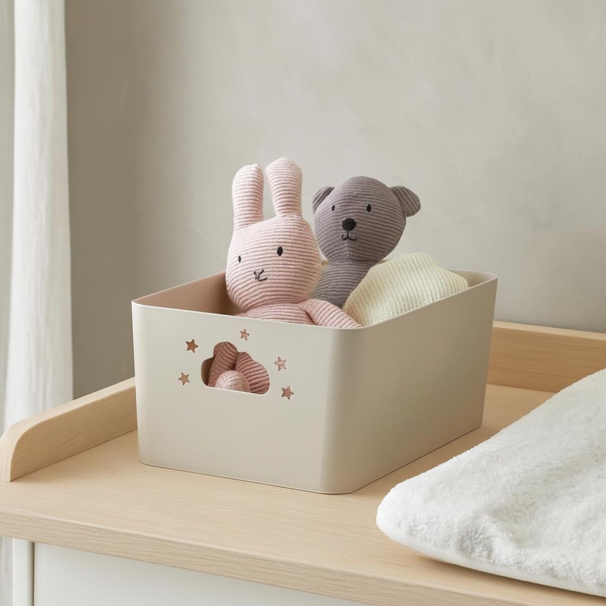 Koszyk do przechowywania NEBULA z uchwytami w kształcie chmurki i gwiazdki, wys. 11 cm