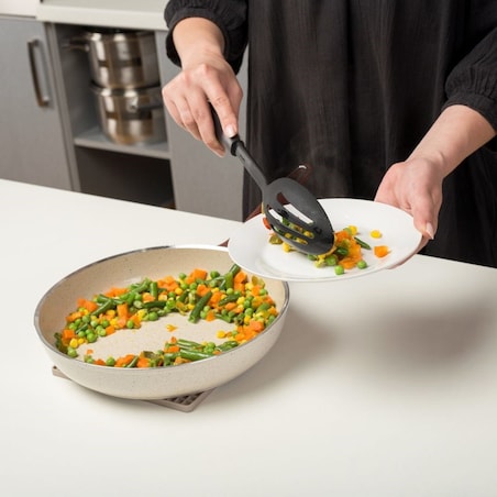 Szumówka Łyżka Cedzakowa Sitko Cedzak z Sitkiem misty 14 cm do Pierogów