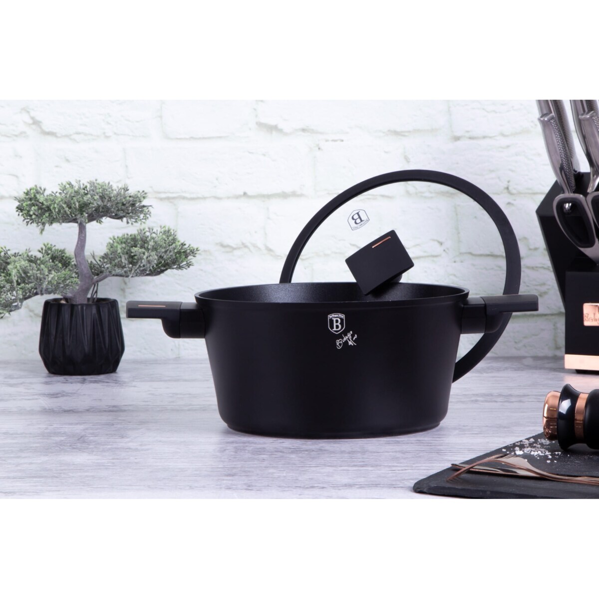 Garnek z powłoką tytanową 24cm 4.1L BERLINGER HAUS Monaco