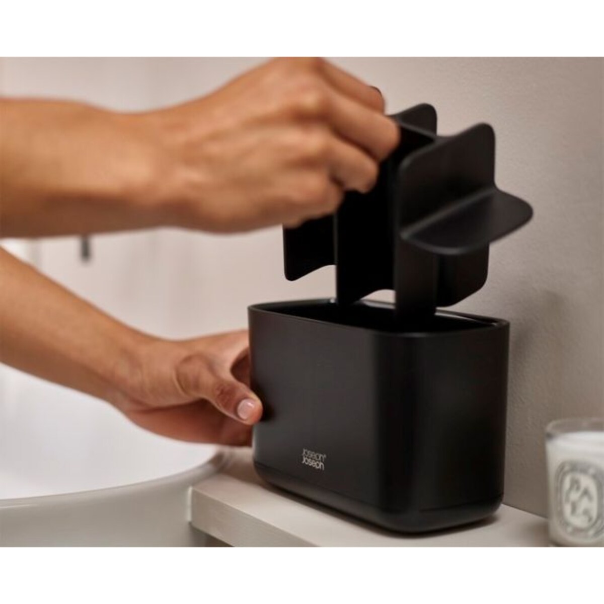 Pojemnik na szczoteczki L (czarny) EasyStore Joseph Joseph