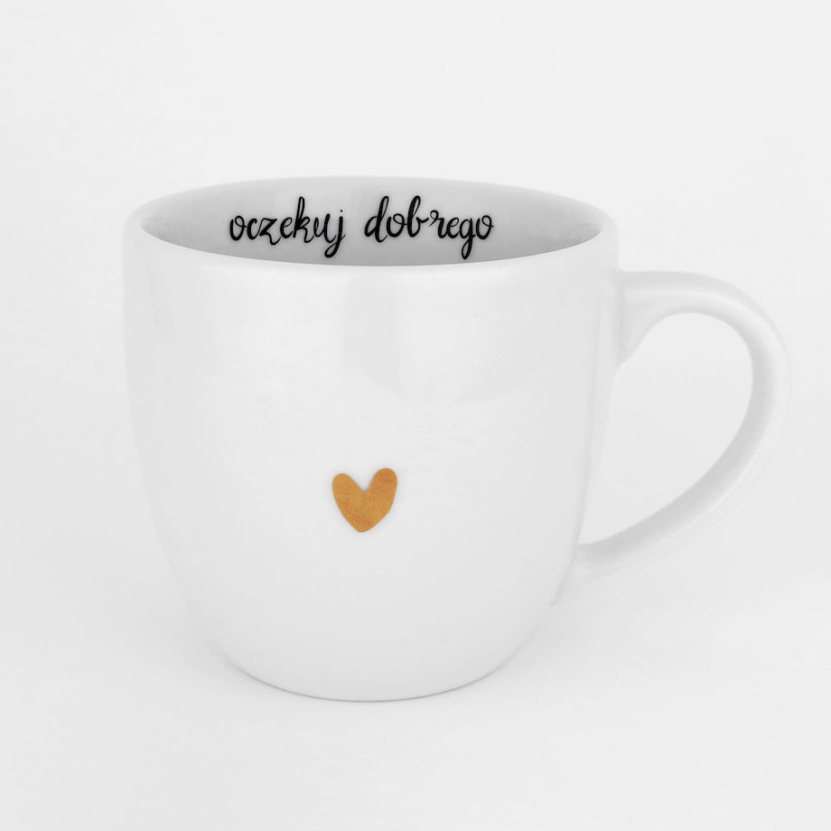 Biały kubek porcelanowy 300 ml „Oczekuj dobrego" ze złotym sercem - prezent na urodziny dla bliskiej osoby, przyjaciółki, mamy