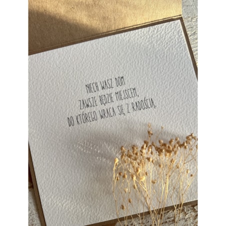 Ręcznie robiona kartka na parapetówkę - gratulacje z okazji przeprowadzki do nowego domu