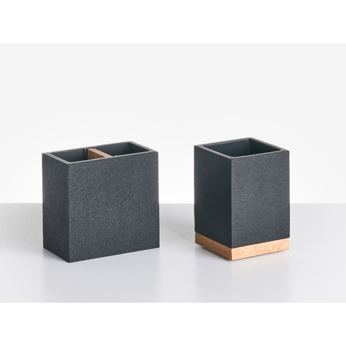 Zestaw akcesoriów łazienkowych 5 elementów TAPICHE Czarny