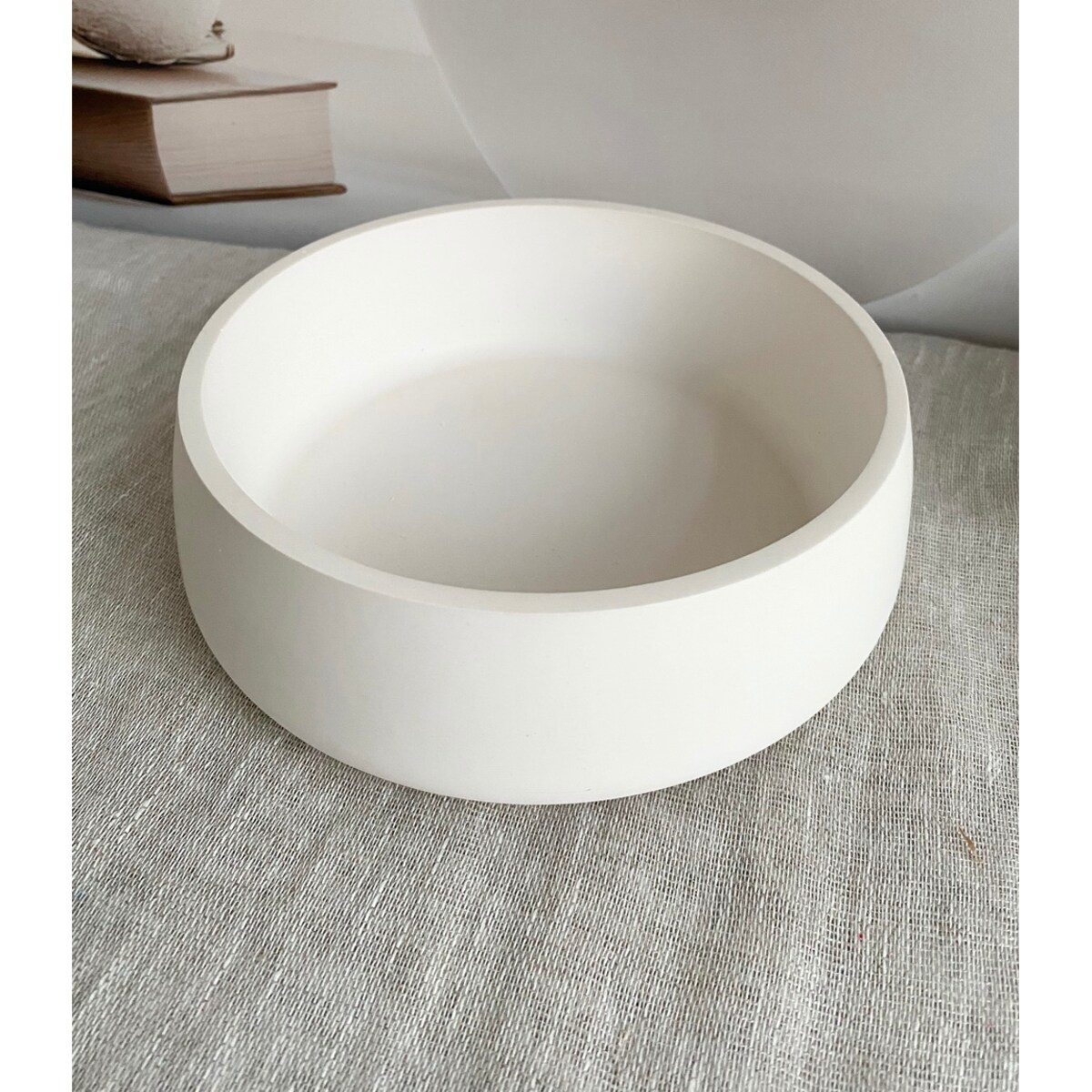 Podstawka/ misa dekoracyjna z gipsu średnica 180mm, wysokość 57mm