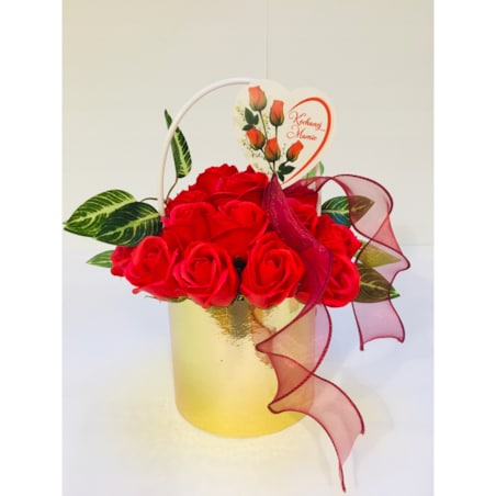 DZIEŃ dla MAMY kwiaty RÓŻA W ZŁOTYM BOXIE mydlane trwałe prezent z mydła