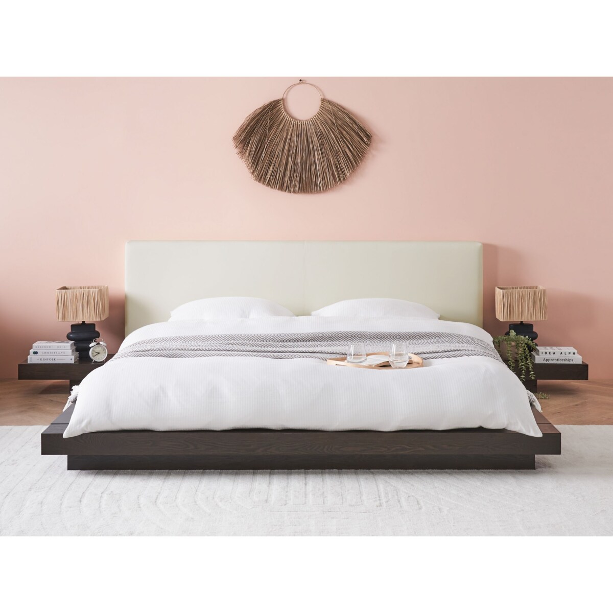 Łóżko z LED ekoskóra 180 x 200 cm ciemne drewno ZEN