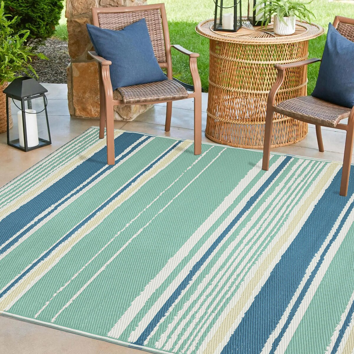 Dywan zewnętrzny tkany na płasko 160x220 cm e-floor pasy niebieski