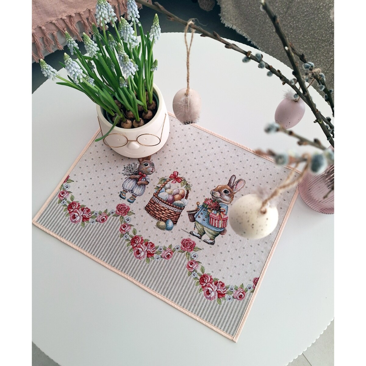 Serwetka Wielkanocna Na Stół Do Koszyczka Ozdobna Dekoracyjna 40X50 Cm Zajączki