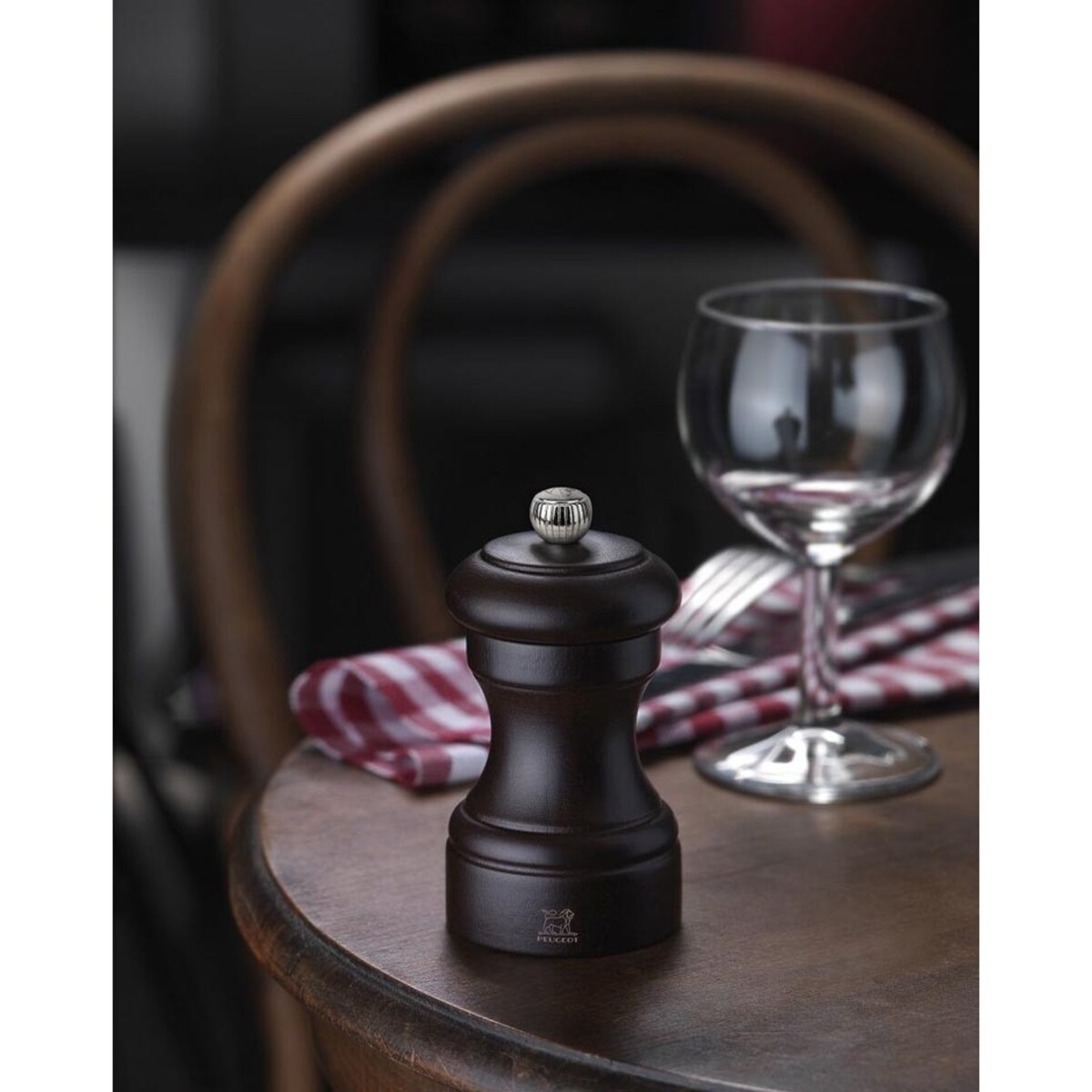 Młynek do soli Bistro czarny mat, 10 cm, Peugeot