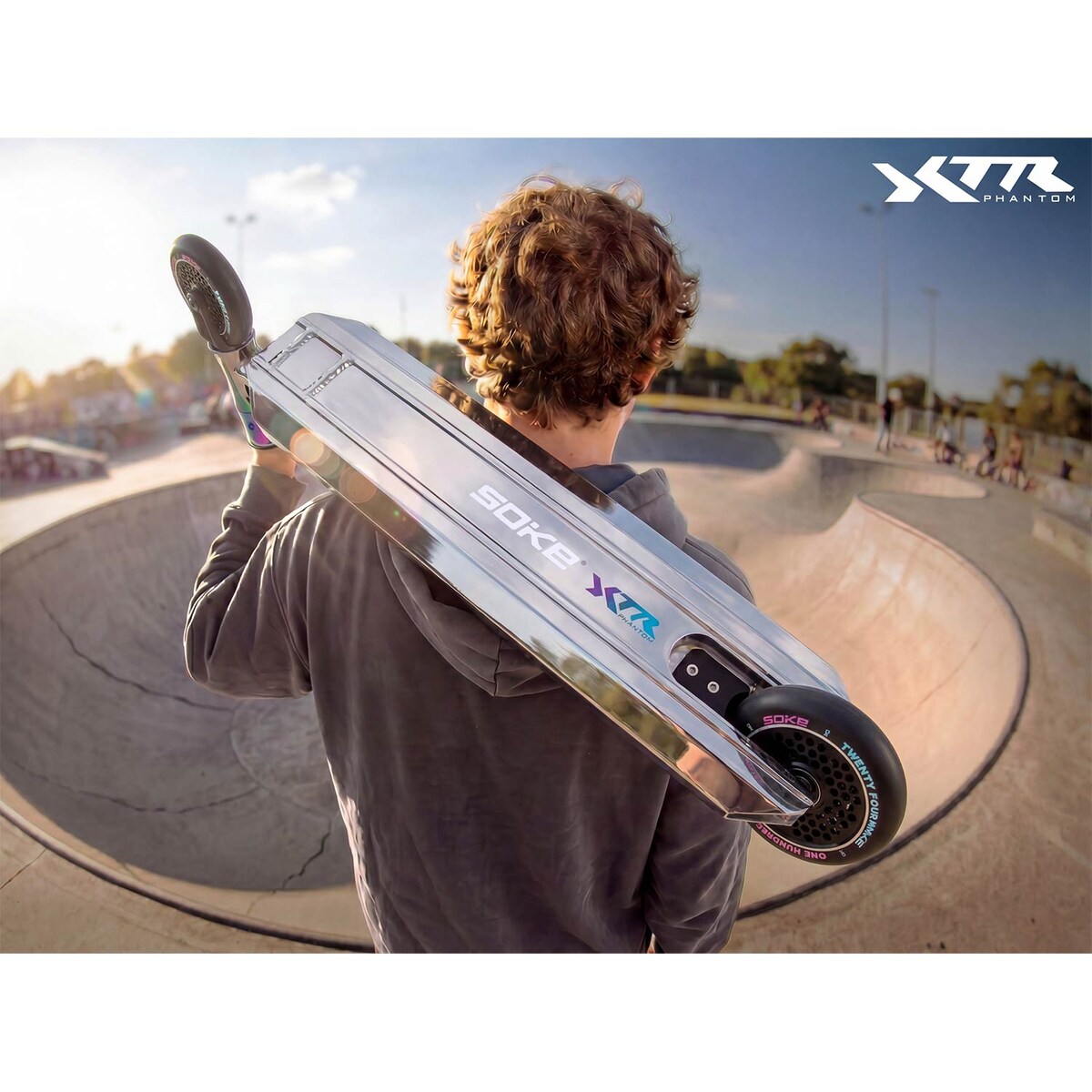 Hulajnoga wyczynowa Soke XTR srebrno-czarna ABEC-9 HIC park do trików 110 mm