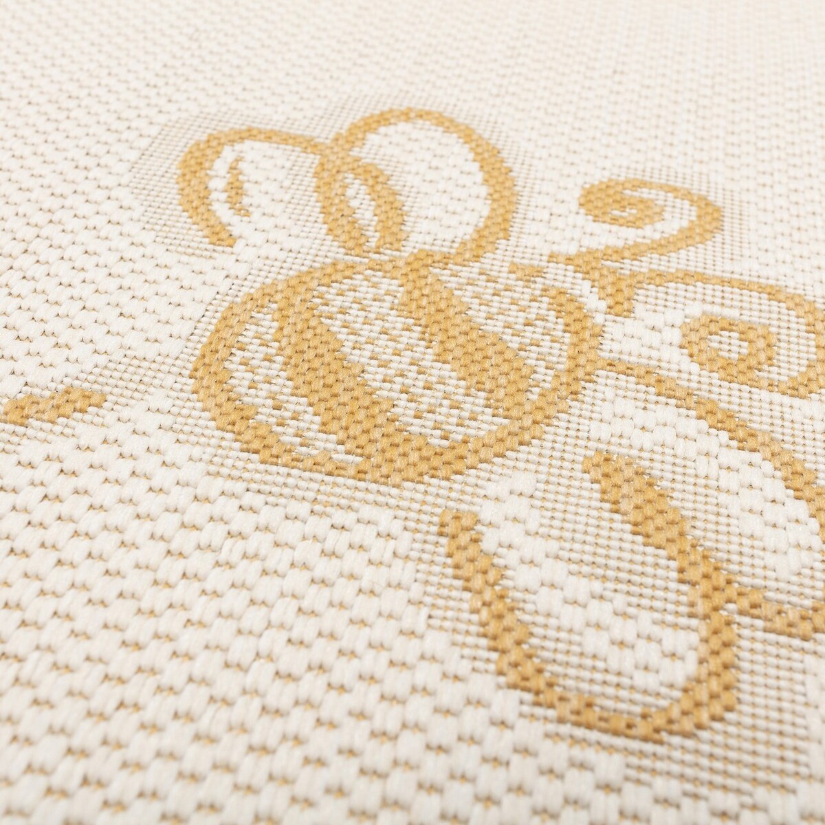 Dywan Rabbit and Bee 120x170cm, 120 x 170 cm