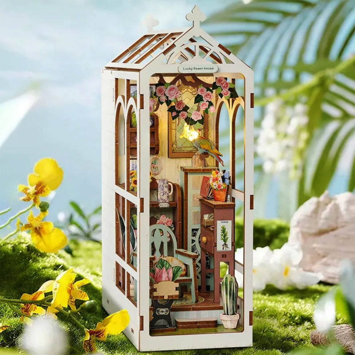 Miniaturowy domek Book Nook - Kwiatowe wytchnienie