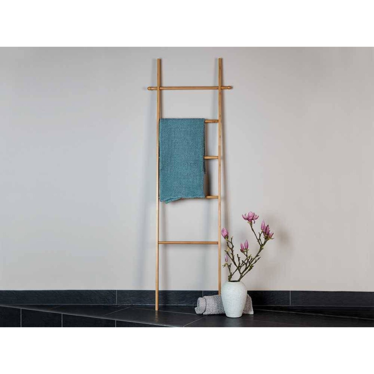 Drabina do wieszania ręczników BAHARI, bambusowa drabinka na ręczniki, WENKO