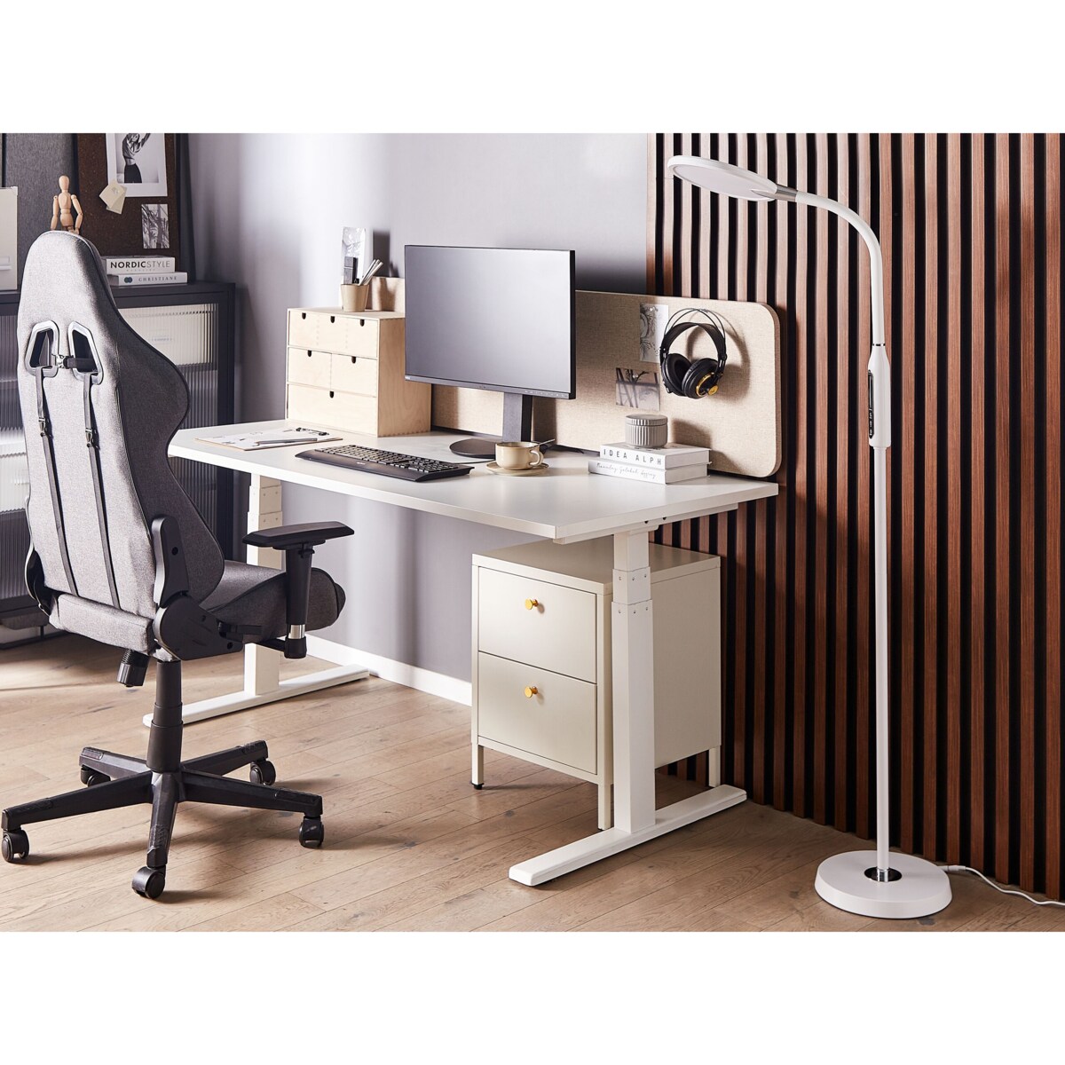 Lampa podłogowa LED biała CASSIOPEIA