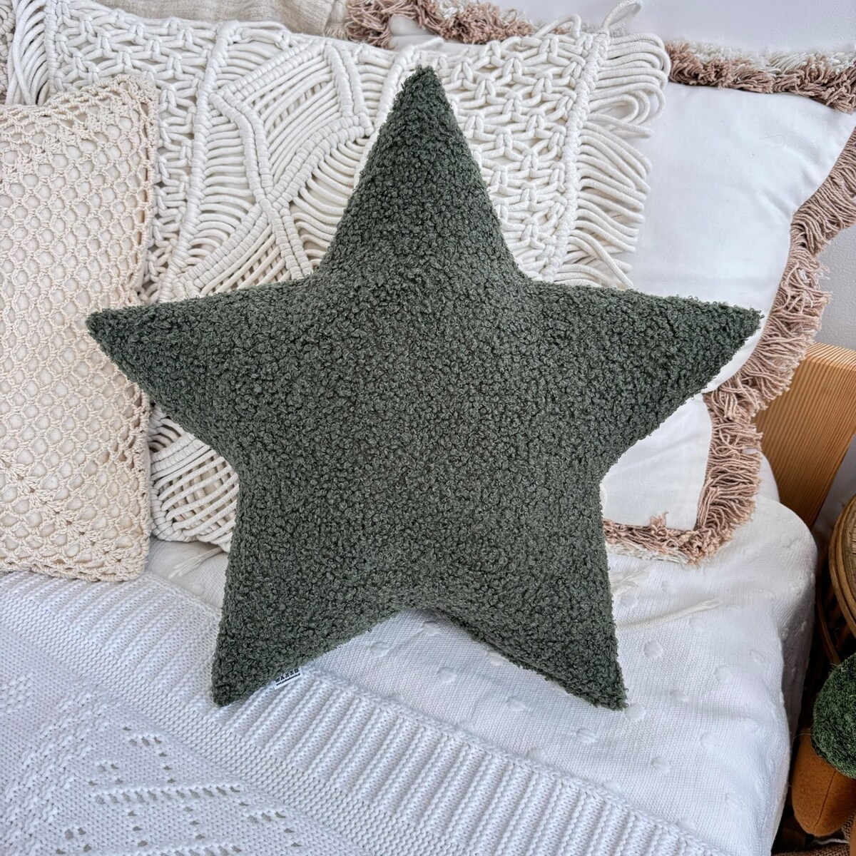 Poduszka Gwiazda boucle zielona