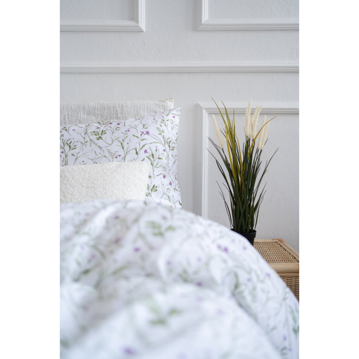 Pościel Fioletowa łączka 200 x 200 cm + 70 x 80 cm (2 szt)