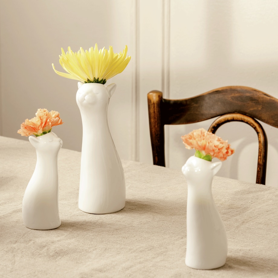 Kot biały wazon 20 cm