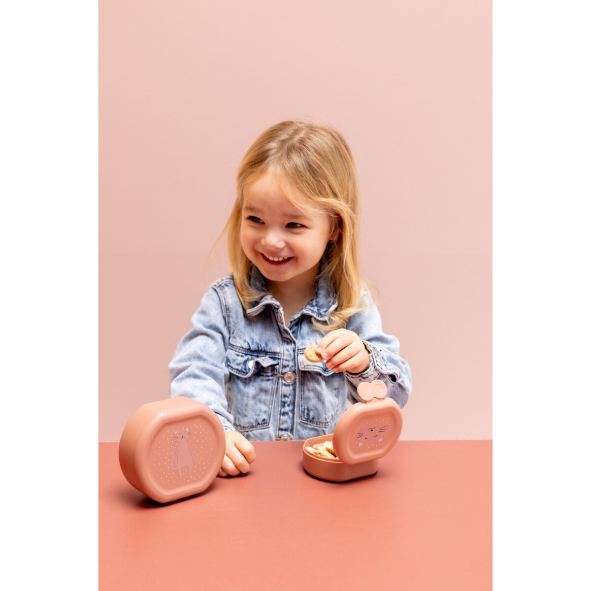 Zestaw pojemników na przekąski z klipsem 2 szt. - Kot Trixie Baby