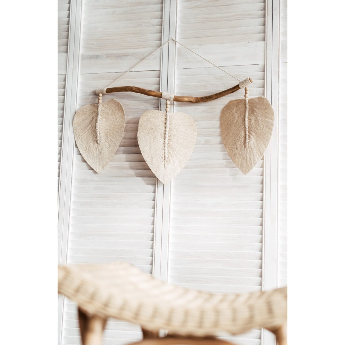 DEKORACJA ŚCIENNA TRZY LIŚCIE II