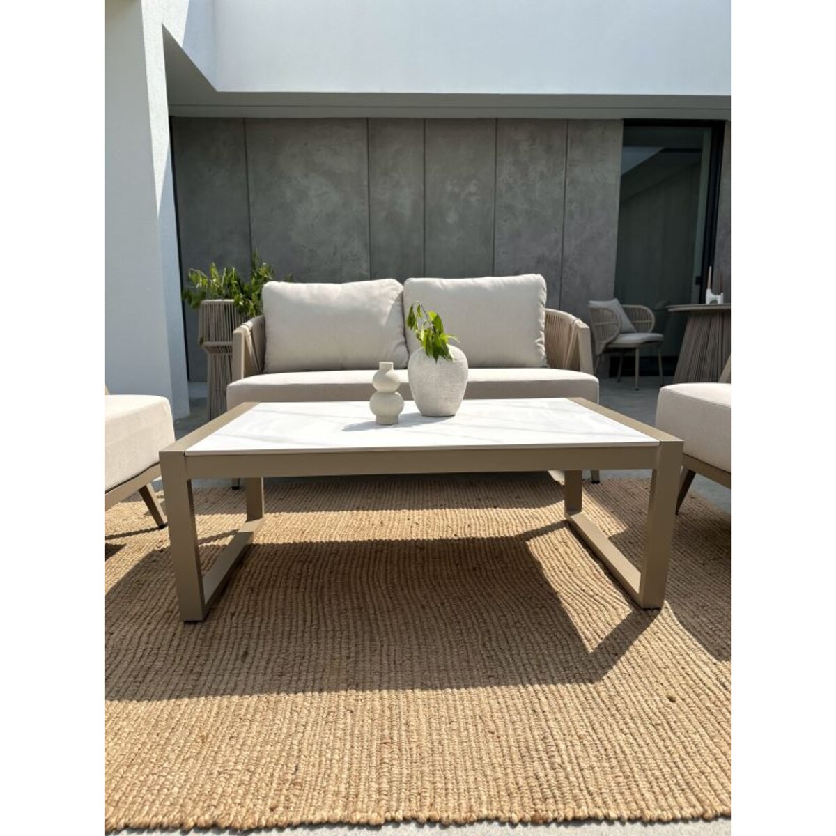 STOLIK ALUMINIOWY MAKSYMO SZAMPAŃSKI