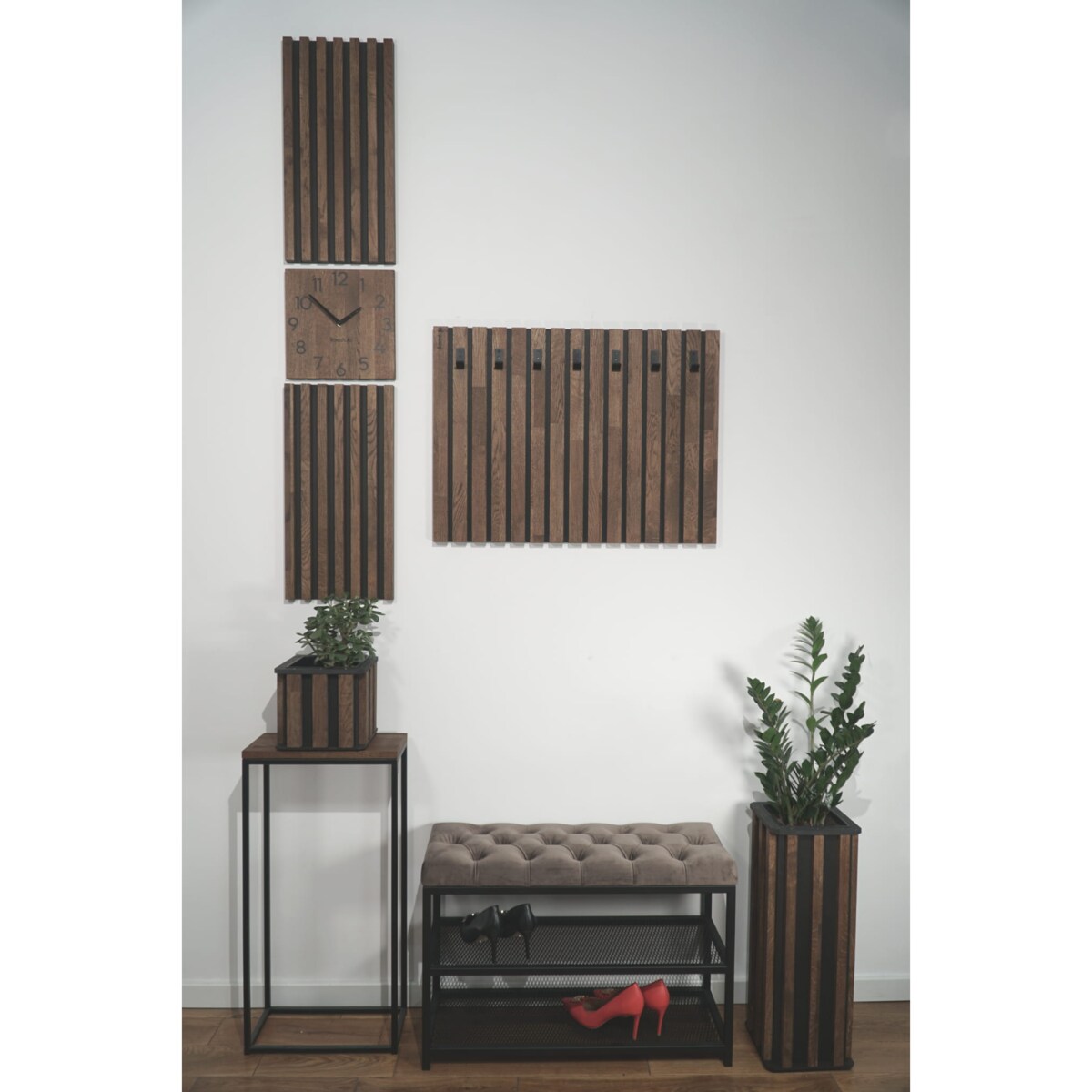 Drewniany wieszak na ubrania Lamele 80cm brązowy