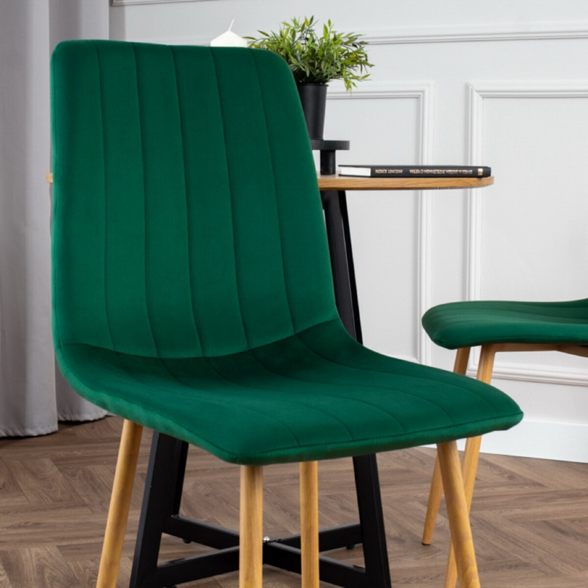 Krzesło tapicerowane do salonu jadalni welurowe zielone pikowane