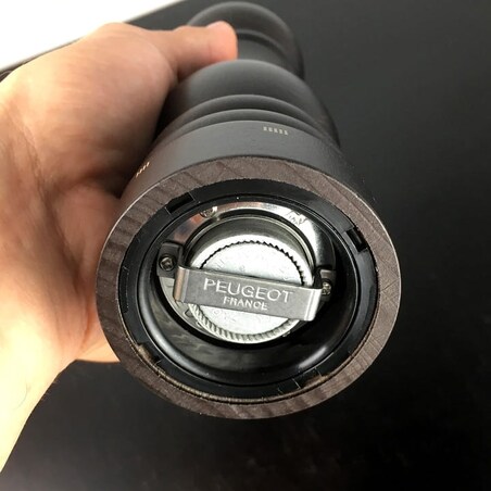 Młynek do pieprzu czekoladowy PARIS U-Select, 18 cm,Peugeot