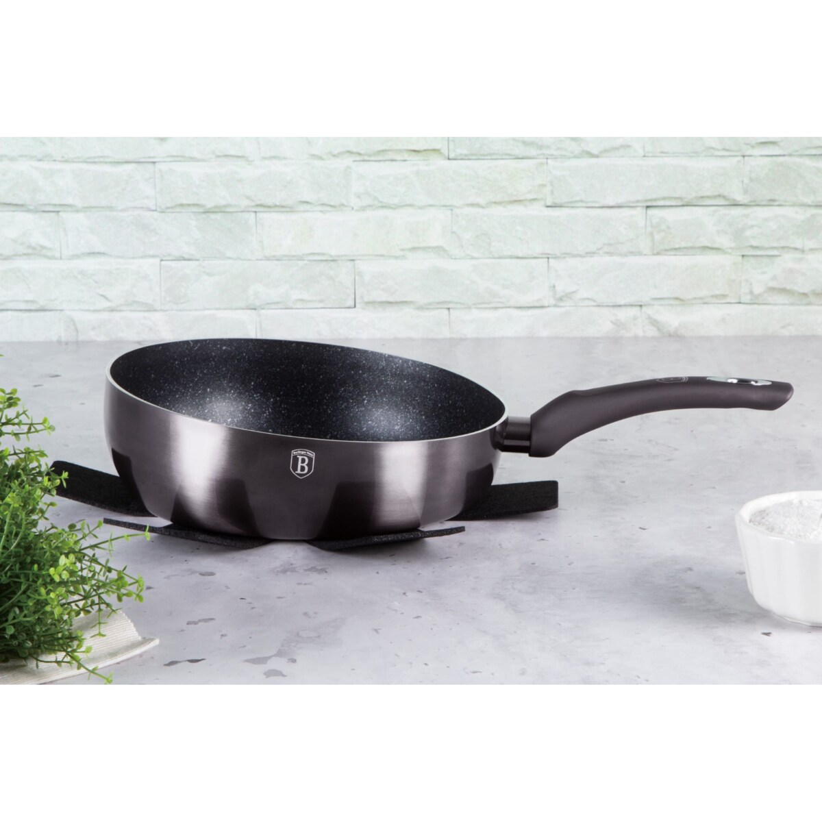 Patelnia głęboka chef flip 26cm BERLINGER HAUS Carbon Pro