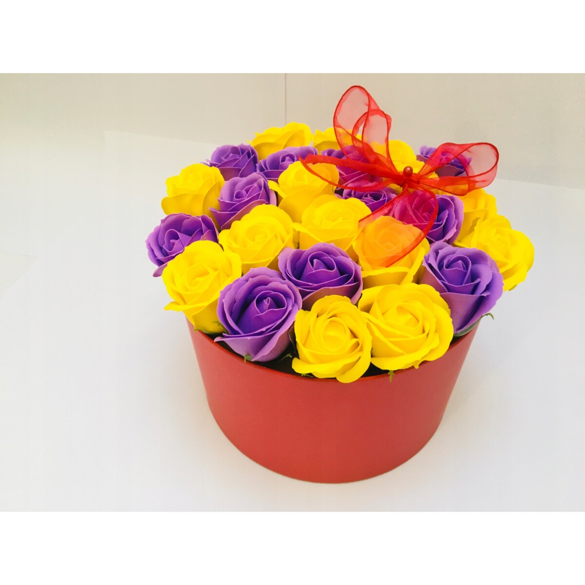 DUŻY BOX KWIATY MYDLANE PACHNĄCE NA dzień mamy upominek urodziny WIOSENNE