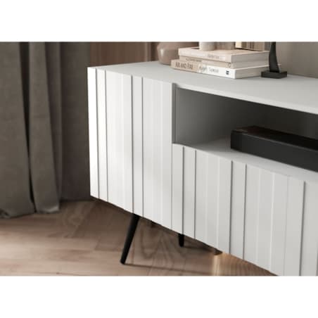 Szafka RTV Loft Biały MAT Komoda RTV Glamour Ryflowane fronty 150 cm Czarna Rama metalowa