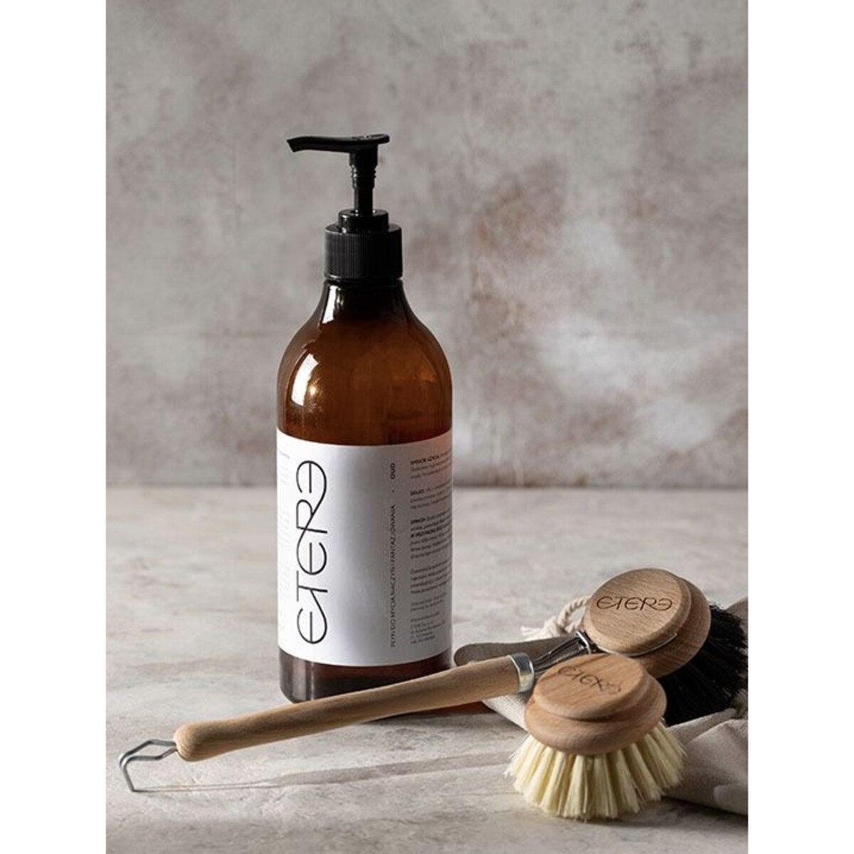 Zestaw do mycia naczyń i fantazjowania