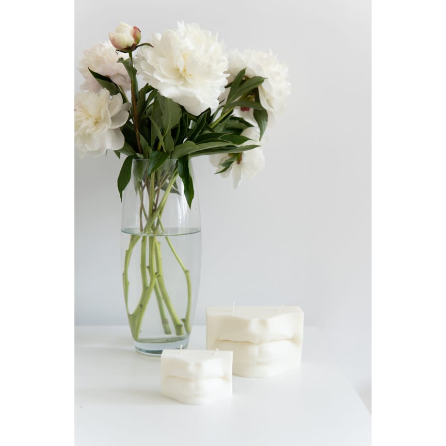 Świeca sojowa usta Dawid Lips S, 110 g, INSPIRA