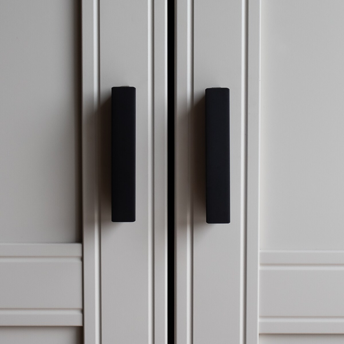 Uchwyt do mebli szafek szuflad meblowy czarny 100 mm