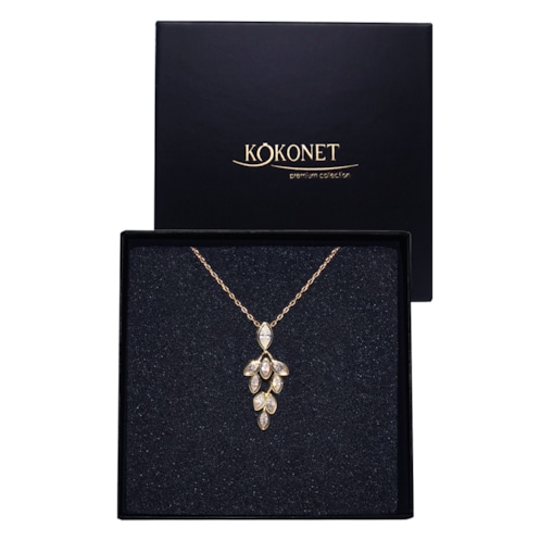 Delikatny naszyjnik pozłacany ślubny z kryształkami listki cyrkonie boho