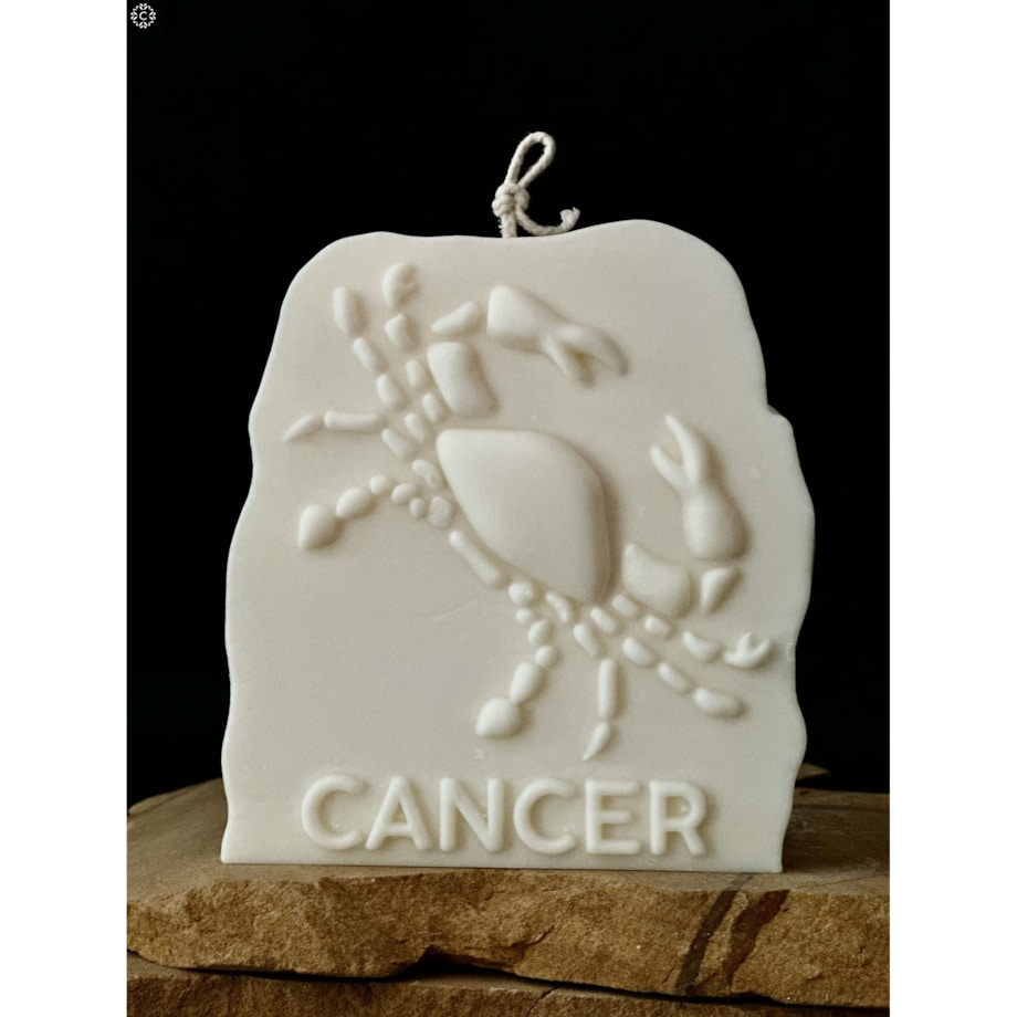 Świeca sojowa ozdobna Rak / znak zodiaku w pudełku prezentowym