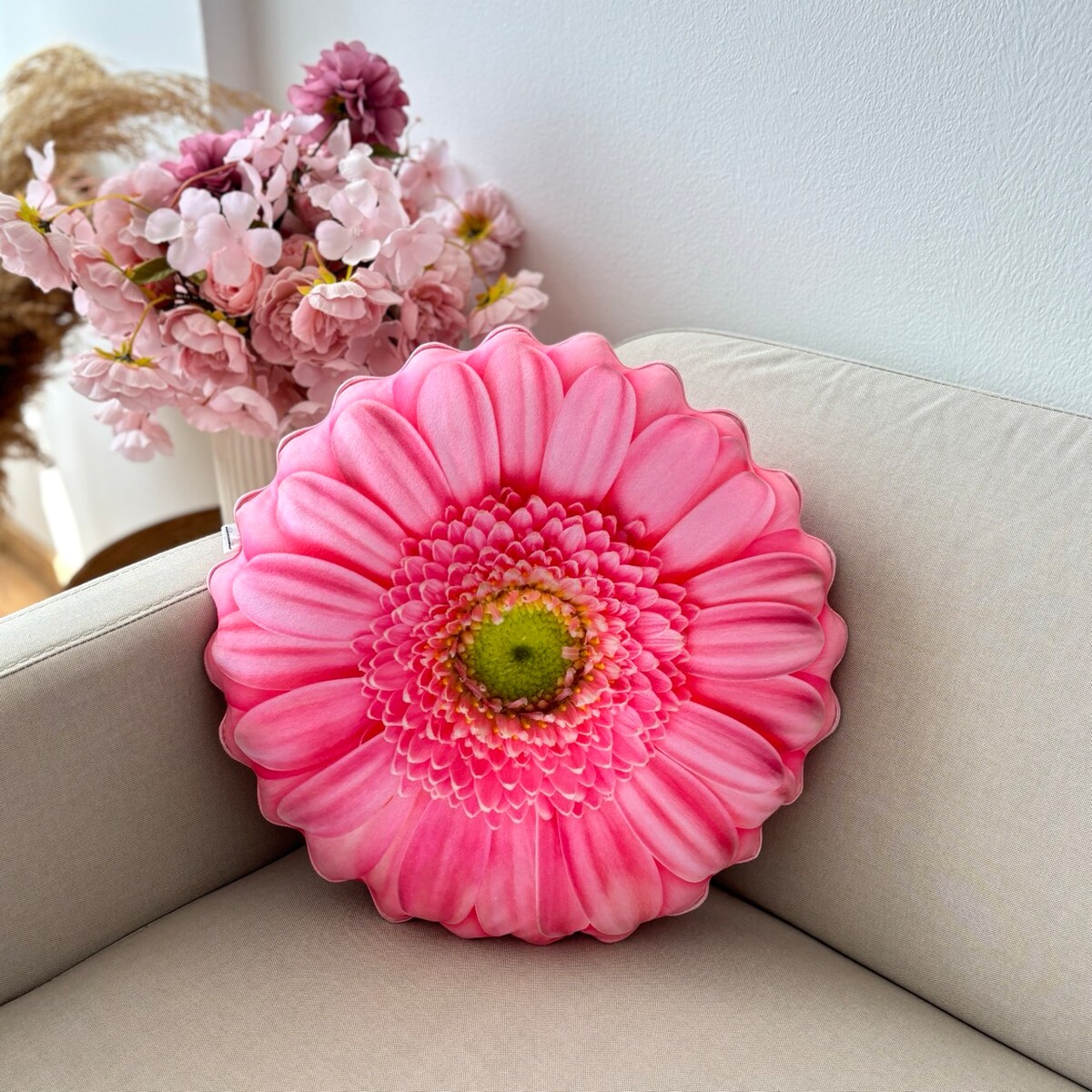 Poduszka duża kwiat Gerbera różowa