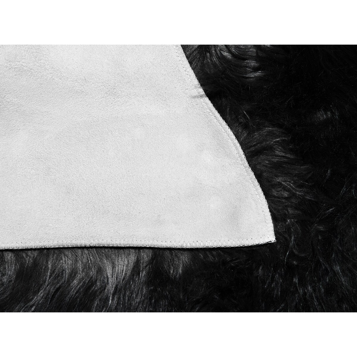 Sztuczna skóra owcza czarna MUNGO