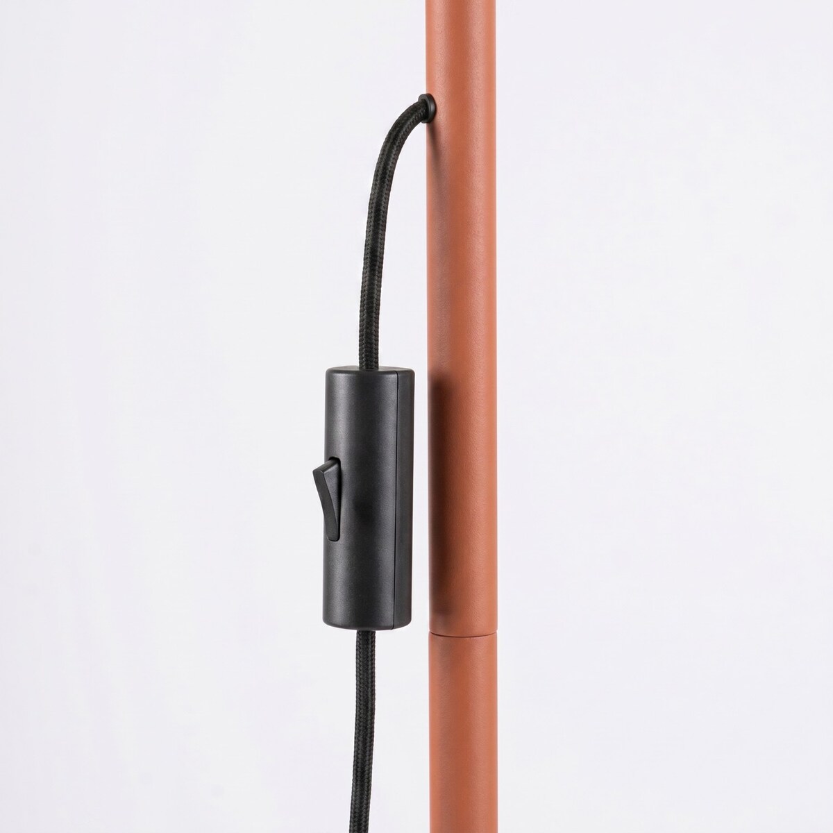 Lampa podłogowa KARBON 3 ochra czerwona