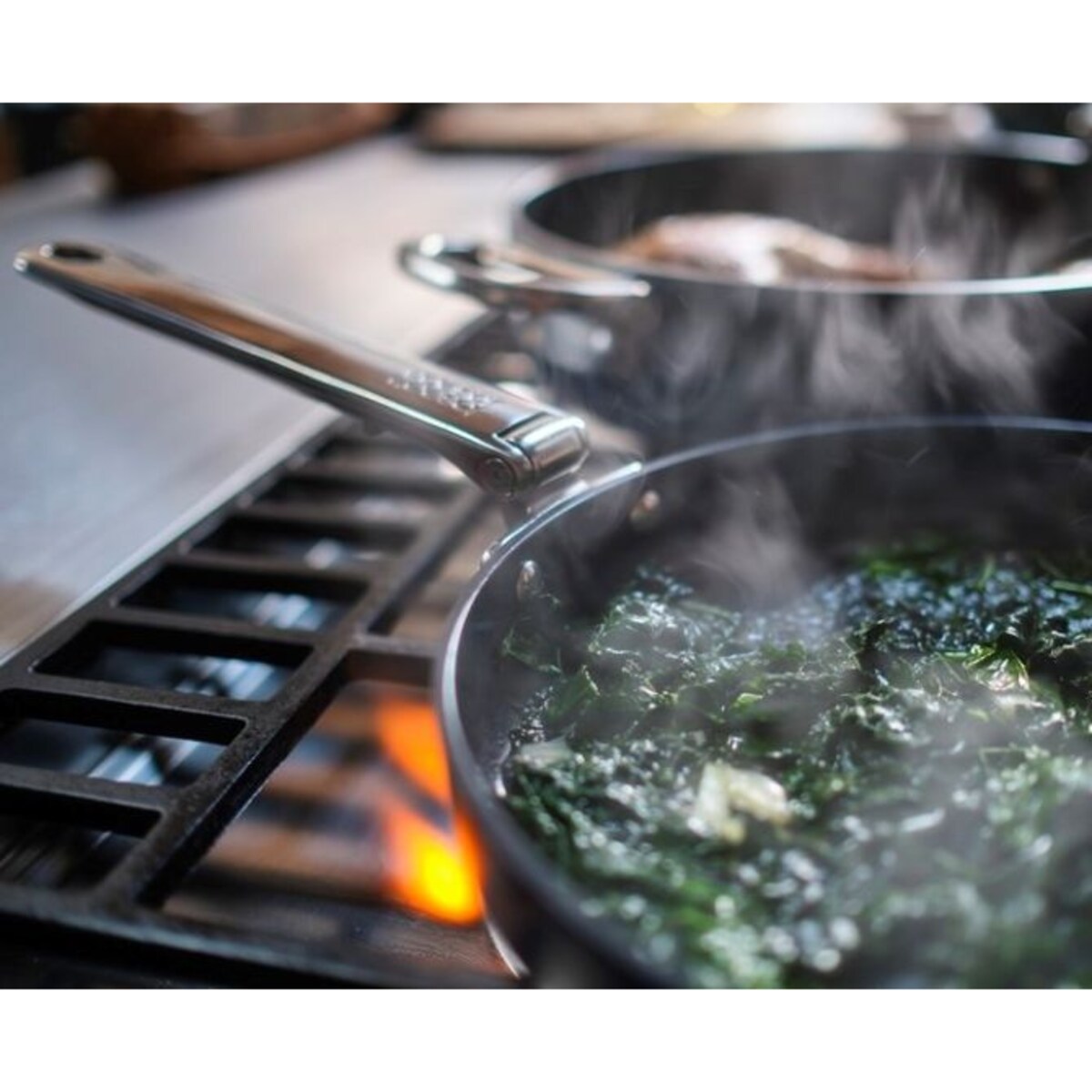 Zestaw 2 patelni ze składanymi uchwytami Space Joseph Joseph