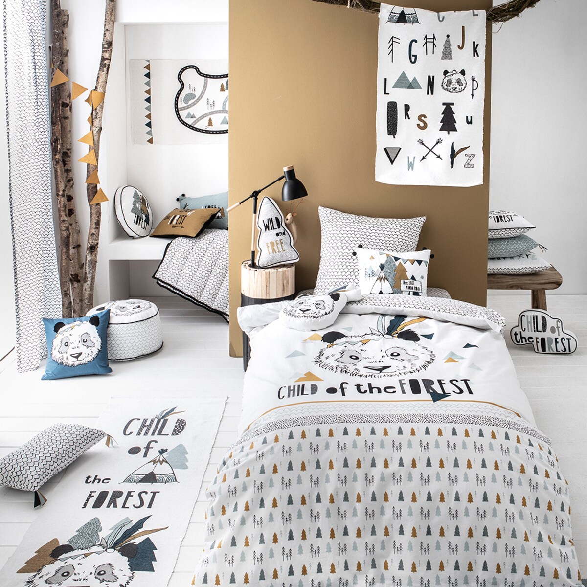 Poduszka dla dziecka THE FOREST z napisem, TODAY