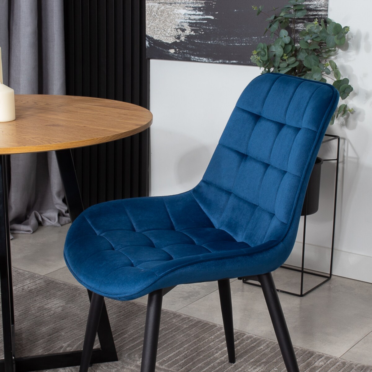 Krzesło tapicerowane welurowe pikowane do salonu jadalni