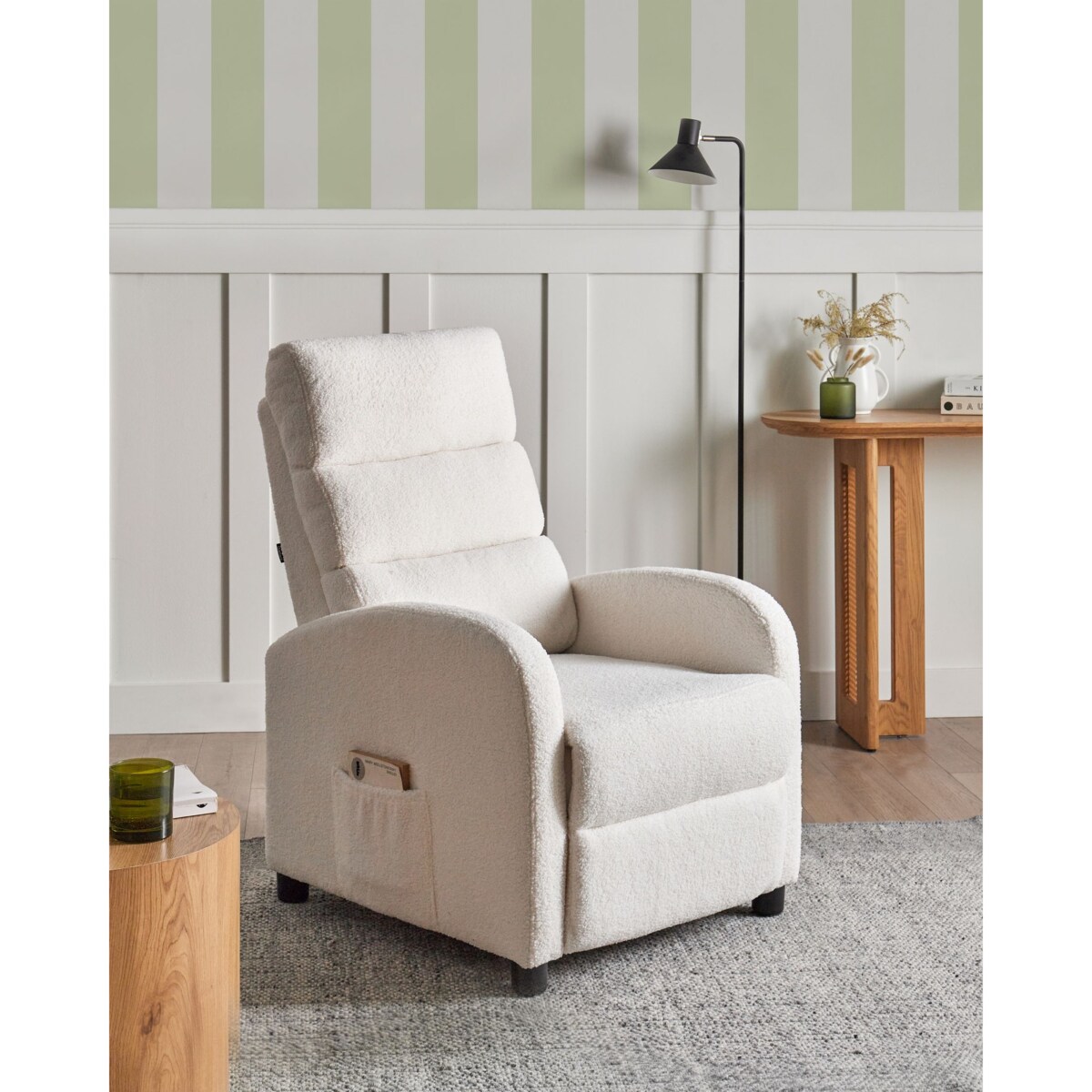 Rozkładany fotel OTUS Boucle Złamana biel